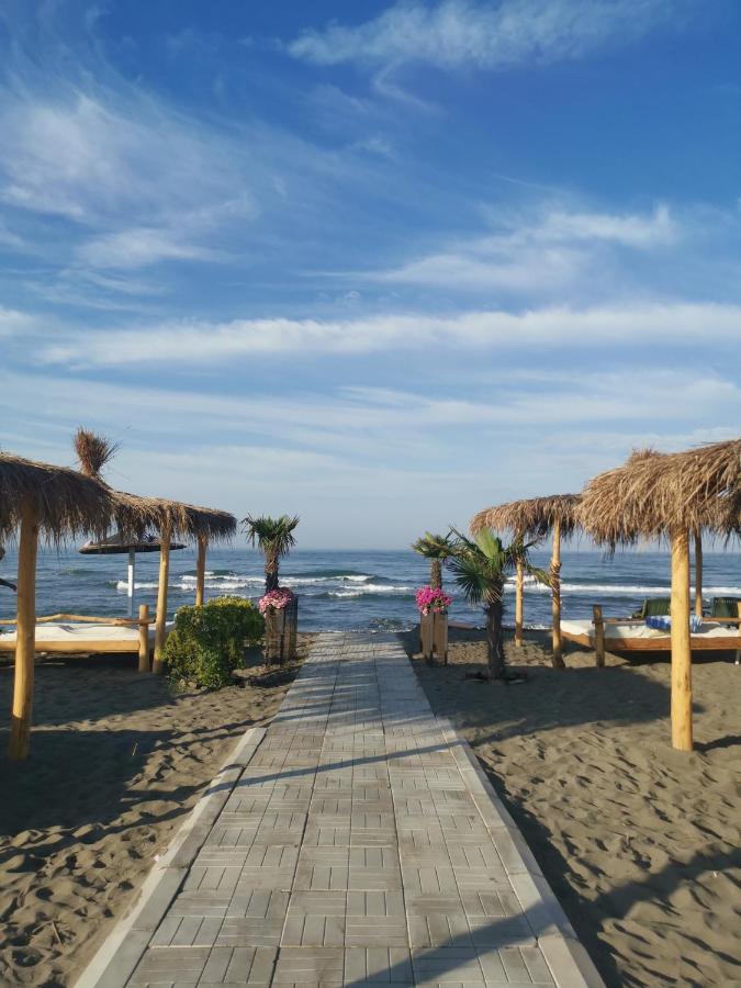 Apartments Montenegrina Ulcinj Bagian luar foto