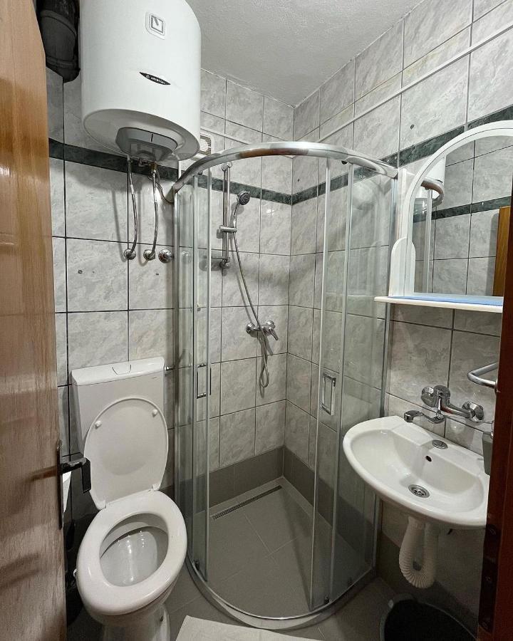 Apartments Montenegrina Ulcinj Bagian luar foto