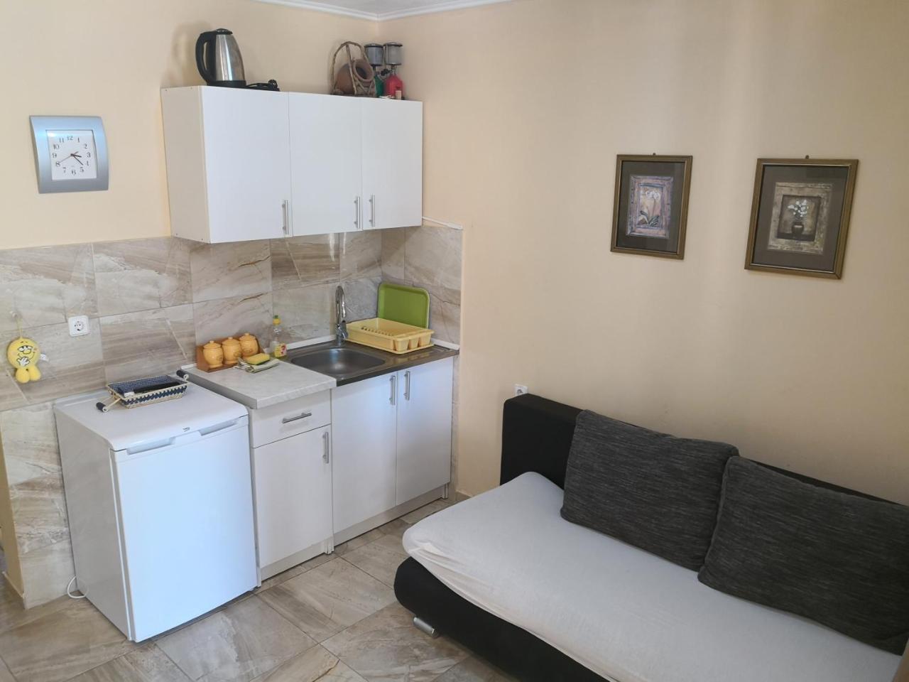 Apartments Montenegrina Ulcinj Bagian luar foto