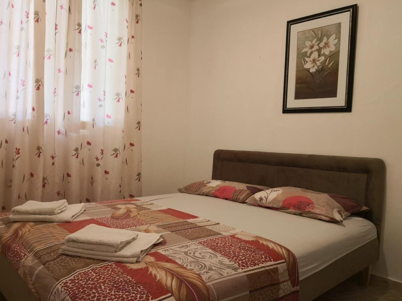 Apartments Montenegrina Ulcinj Bagian luar foto