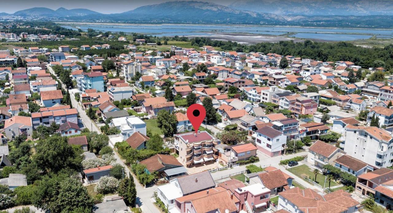 Apartments Montenegrina Ulcinj Bagian luar foto
